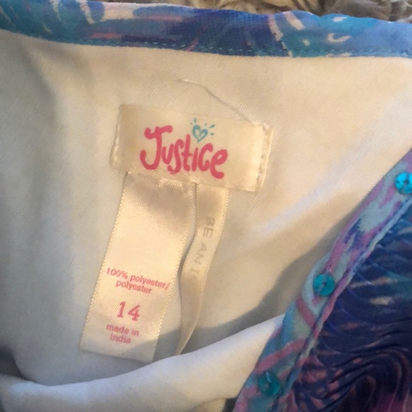 Girls justice shirts bundle - Picture 5 of 5